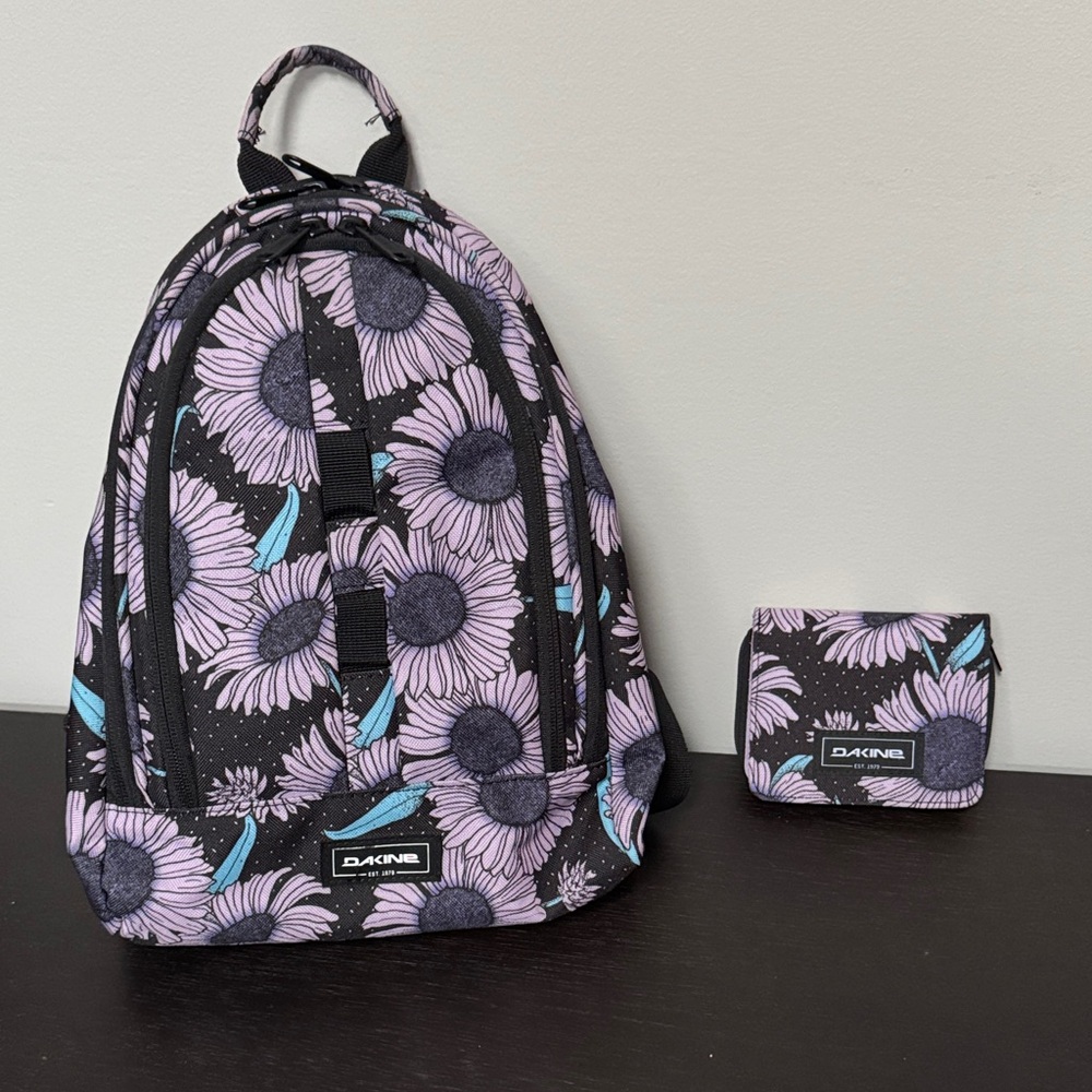 Dakine Sunflower Backpack and Wallet